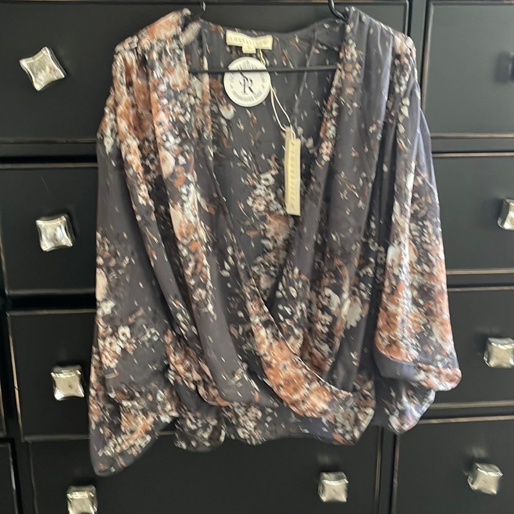 Lovestitch top